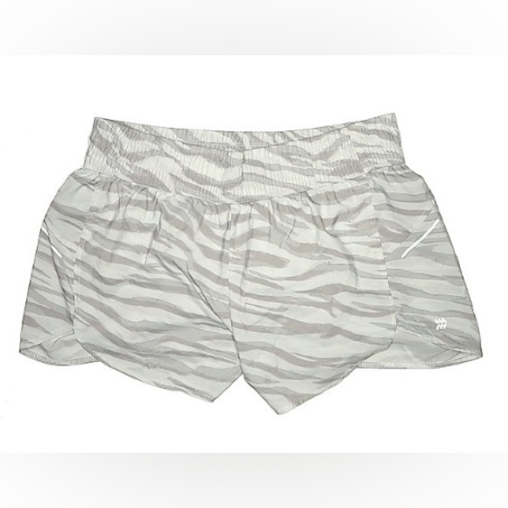 NWOT all in motion athletic shorts size L